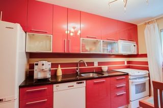 39 Westgate Rd 4, Boston, MA 02467