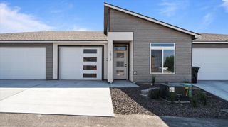 1313 Kalani Ct, West Richland, WA 99353