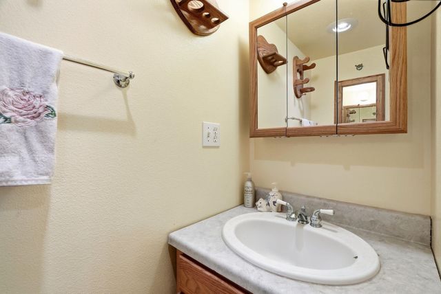 421 E 28th Ave, Spokane, WA 99203