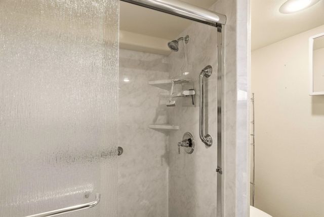 421 E 28th Ave, Spokane, WA 99203