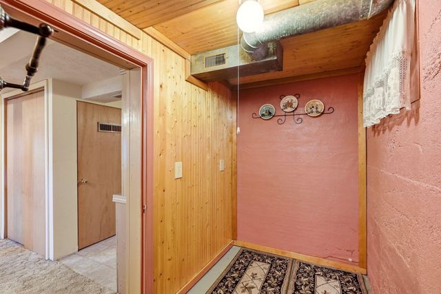 421 E 28th Ave, Spokane, WA 99203