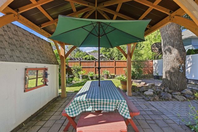 421 E 28th Ave, Spokane, WA 99203