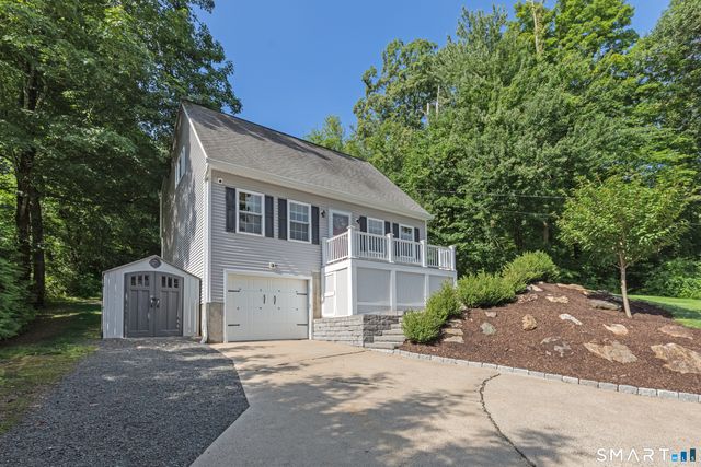 251 Lake Shore Drive, Middlebury, CT 06762