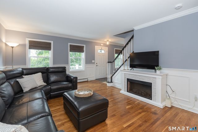251 Lake Shore Drive, Middlebury, CT 06762