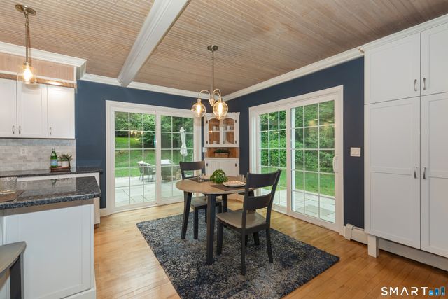 251 Lake Shore Drive, Middlebury, CT 06762
