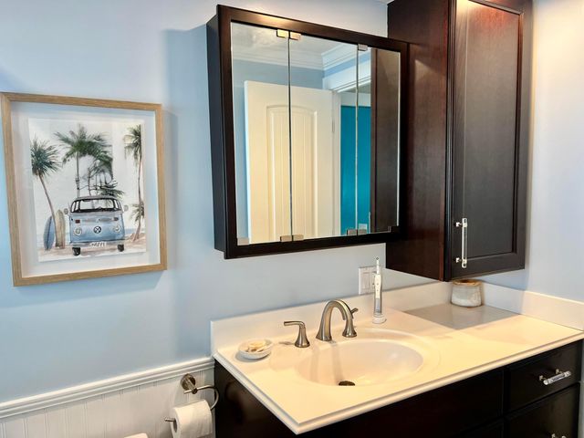 1554 S 33rd Road, Hollywood, FL 33021