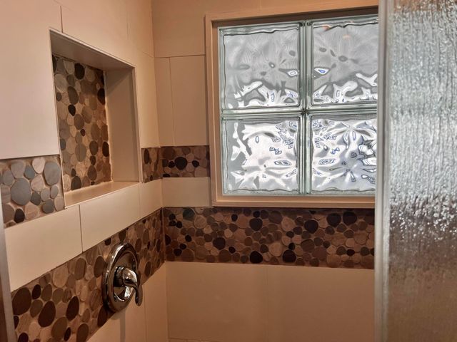 1554 S 33rd Road, Hollywood, FL 33021