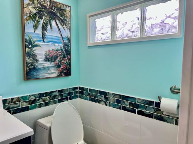 1554 S 33rd Road, Hollywood, FL 33021