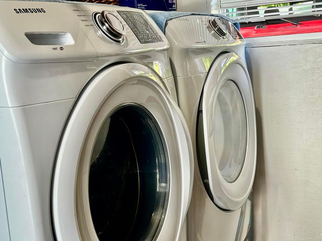 1554 S 33rd Road, Hollywood, FL 33021