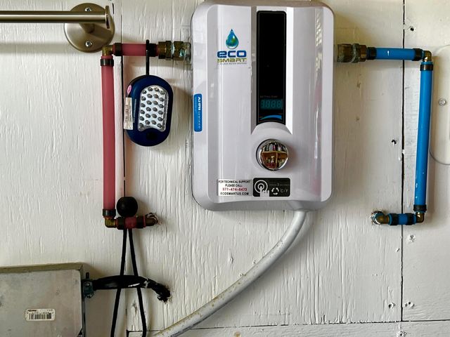 1554 S 33rd Road, Hollywood, FL 33021