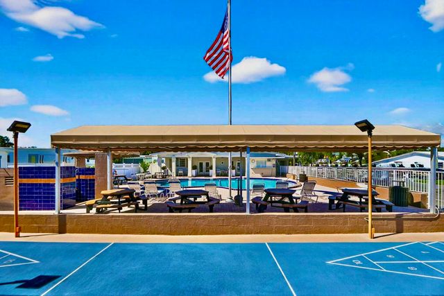 1554 S 33rd Road, Hollywood, FL 33021