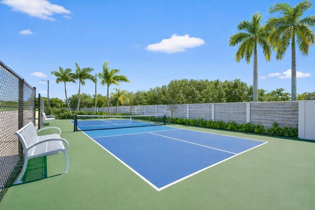 1554 S 33rd Road, Hollywood, FL 33021