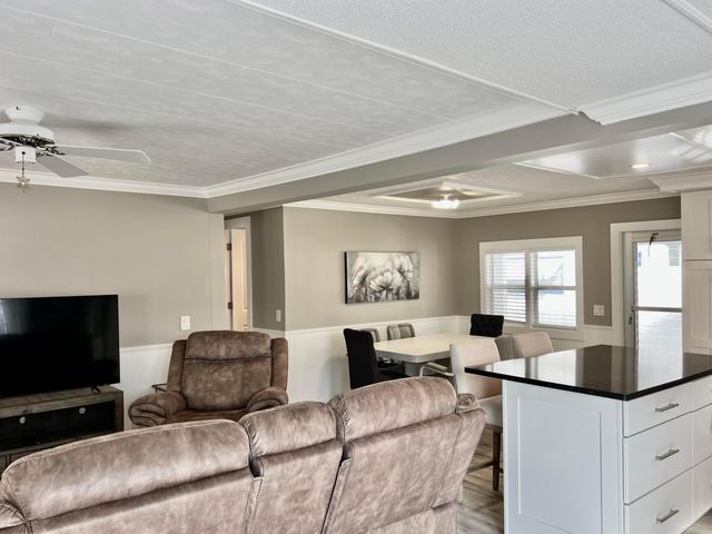 1554 S 33rd Road, Hollywood, FL 33021