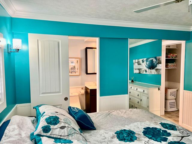 1554 S 33rd Road, Hollywood, FL 33021