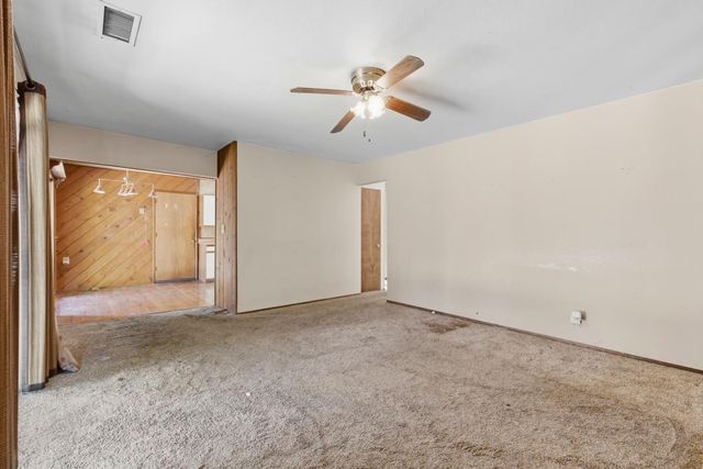 1614 Wayne Dr, Modesto, CA 95350