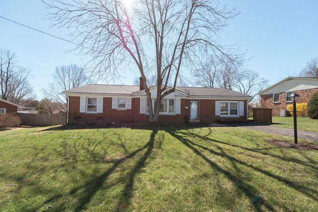 402 Hiawatha Trail, Georgetown, KY 40324