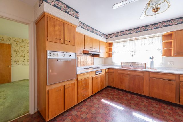 402 Hiawatha Trail, Georgetown, KY 40324