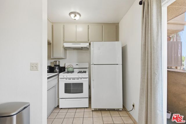 3600 Bagley Avenue 209, Los Angeles, CA 90034