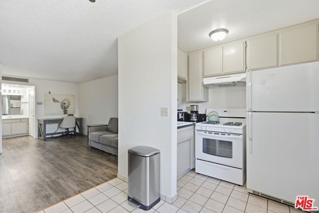 3600 Bagley Avenue 209, Los Angeles, CA 90034