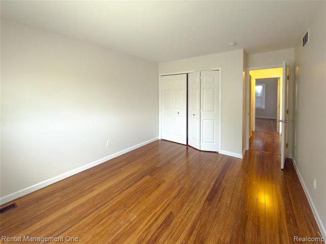 11575 Lynhurst Drive, Washington, MI 48094