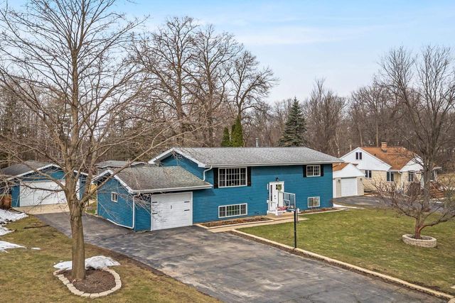 443 Ernest Street, Green Lake, WI 54941