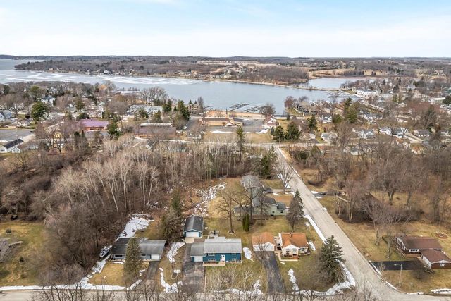 443 Ernest Street, Green Lake, WI 54941