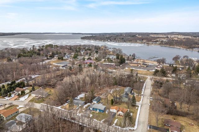 443 Ernest Street, Green Lake, WI 54941
