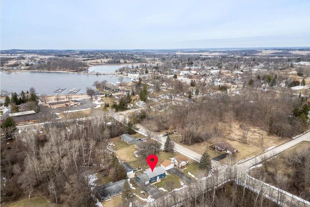 443 Ernest Street, Green Lake, WI 54941