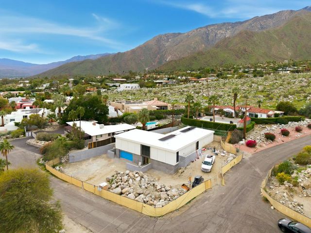 775 W Cabrillo Road, Palm Springs, CA 92262