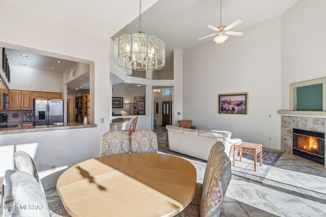 1465 W Bridalveil Place, Tucson, AZ 85737