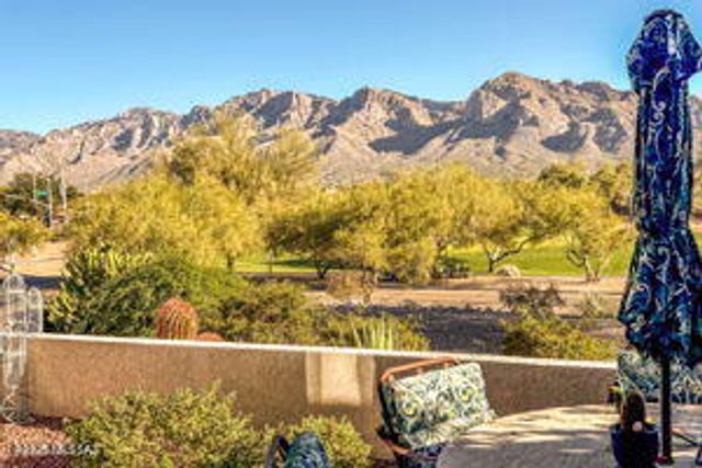 1465 W Bridalveil Place, Tucson, AZ 85737