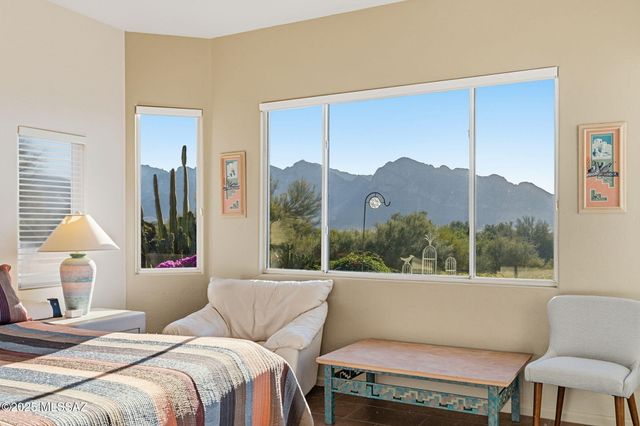 1465 W Bridalveil Place, Tucson, AZ 85737