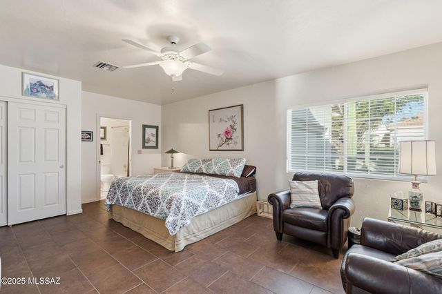 1465 W Bridalveil Place, Tucson, AZ 85737