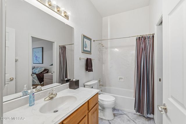 1465 W Bridalveil Place, Tucson, AZ 85737