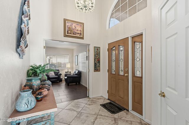 1465 W Bridalveil Place, Tucson, AZ 85737