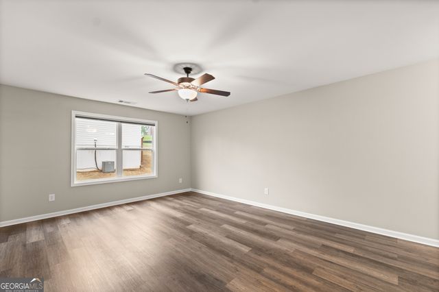 65 Academy Street, Pendergrass, GA 30567