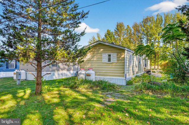 8220 AIRPORT RD #4, Northampton, PA 18067