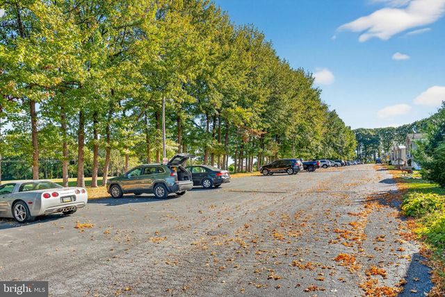 8220 AIRPORT RD #4, Northampton, PA 18067