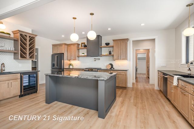 34 W Grove Court, Freeland, MI 48623