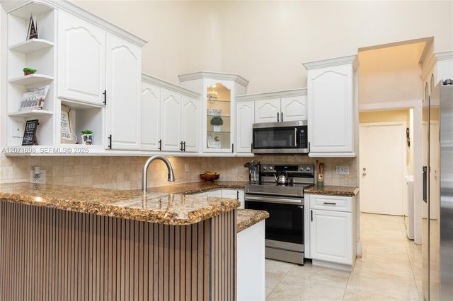 7101 NW 44th Lane, Coconut Creek, FL 33073