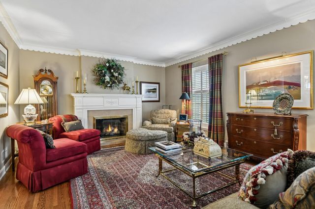 5011 Bruce Avenue, Edina, MN 55424