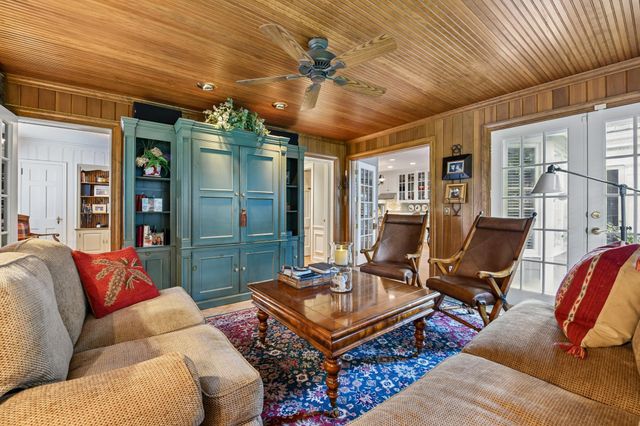 5011 Bruce Avenue, Edina, MN 55424