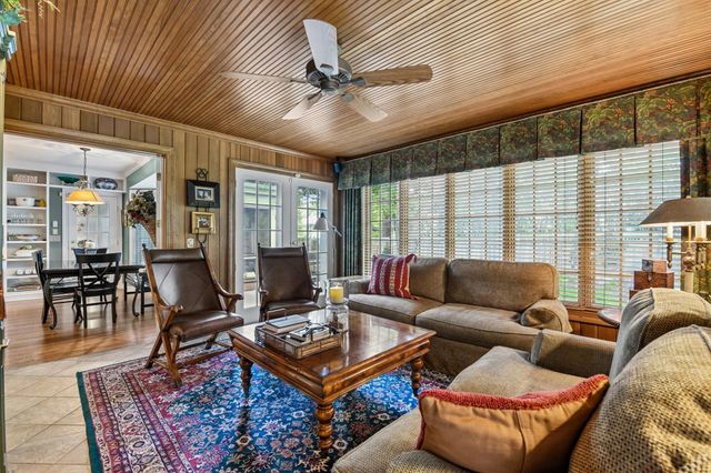 5011 Bruce Avenue, Edina, MN 55424