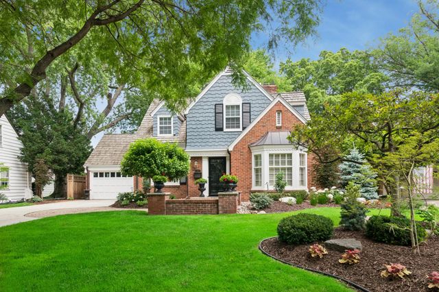 5011 Bruce Avenue, Edina, MN 55424