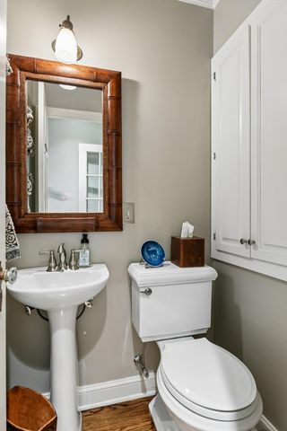 5011 Bruce Avenue, Edina, MN 55424