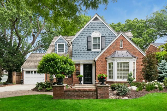 5011 Bruce Avenue, Edina, MN 55424