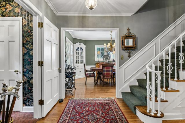 5011 Bruce Avenue, Edina, MN 55424