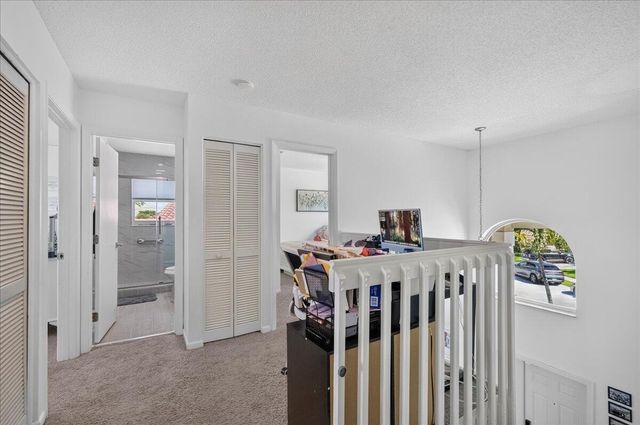 10712 Oak Lake Way, Boca Raton, FL 33498