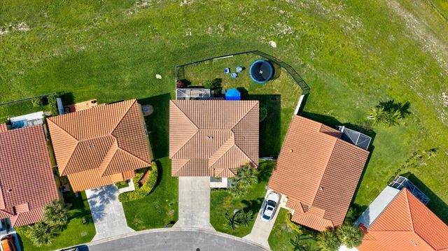 10712 Oak Lake Way, Boca Raton, FL 33498