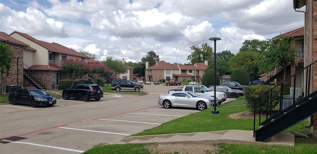 903 Turtle Cove 244, Irving, TX 75060